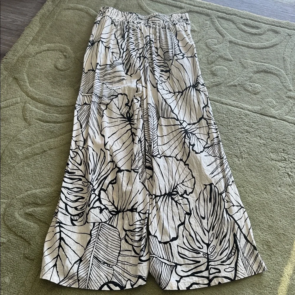Rachel Zoe Black and White Linen Botanical Print Flowy Patterned Pants - Picture 8 of 9